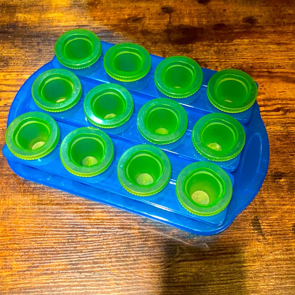 Ice cube shot class makers